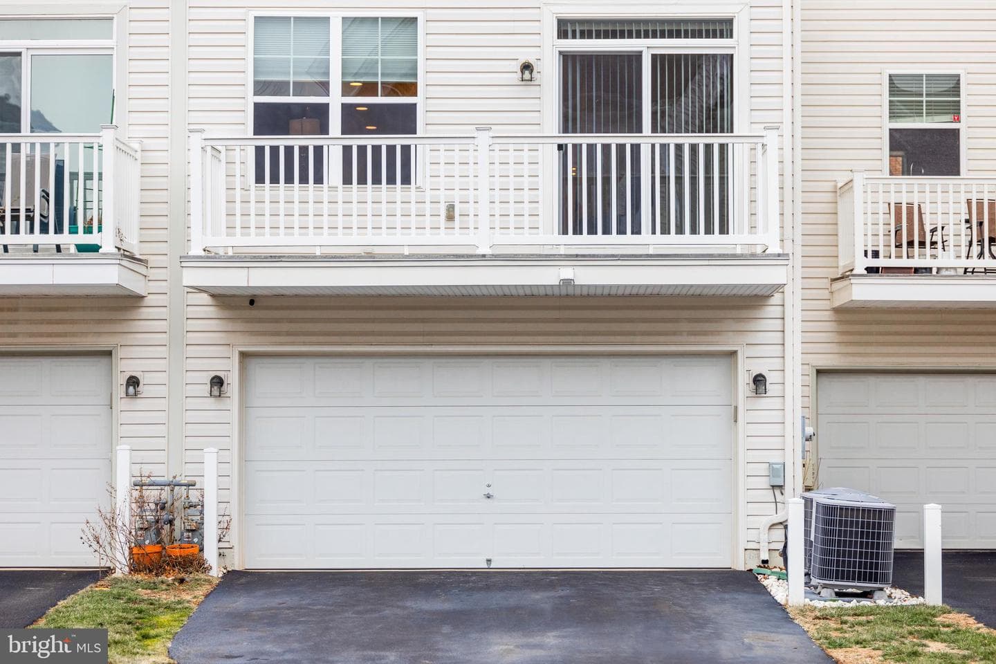 42407 Pale Iris Terrace photo 4
