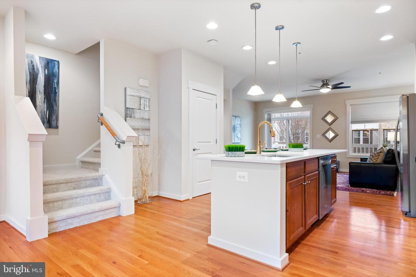 42407 Pale Iris Terrace photo 9
