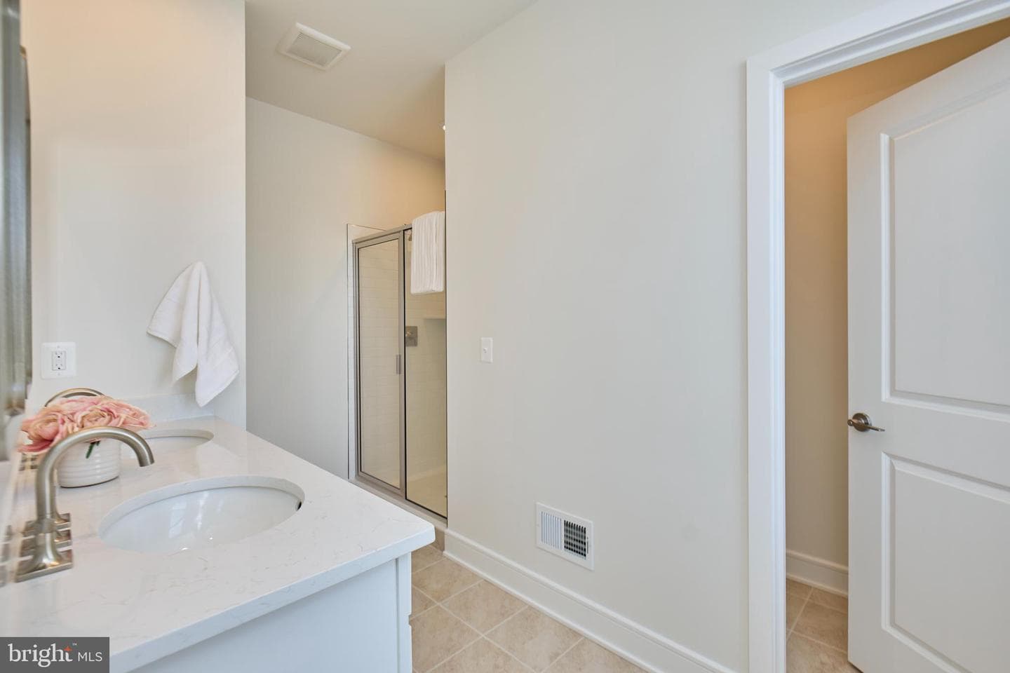 41919 Poplar Meadow Drive photo 21