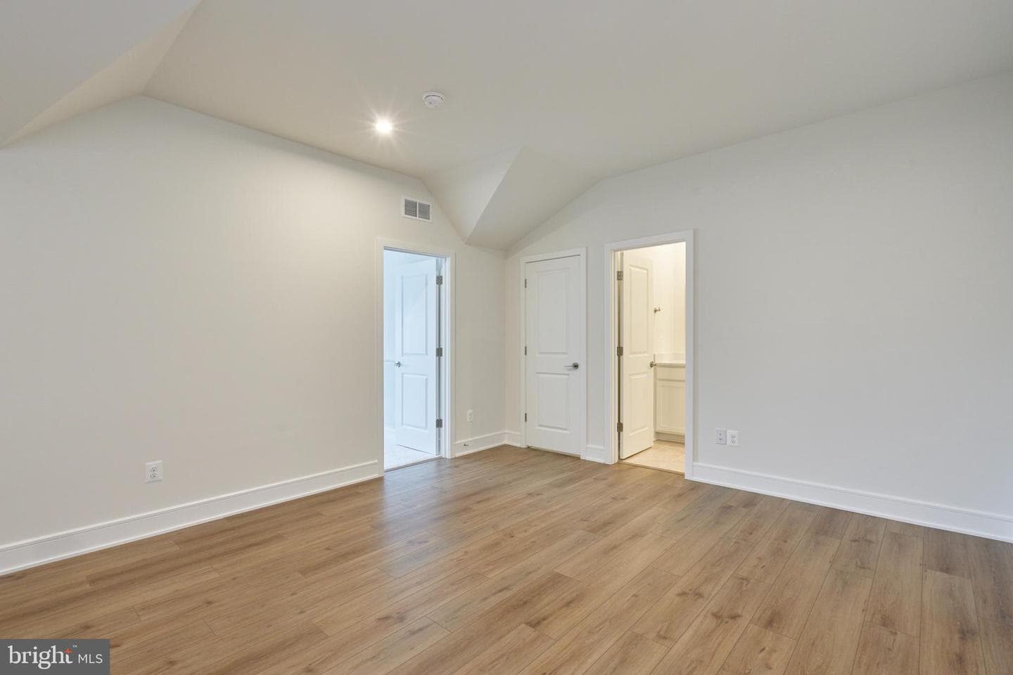 41919 Poplar Meadow Drive photo 24