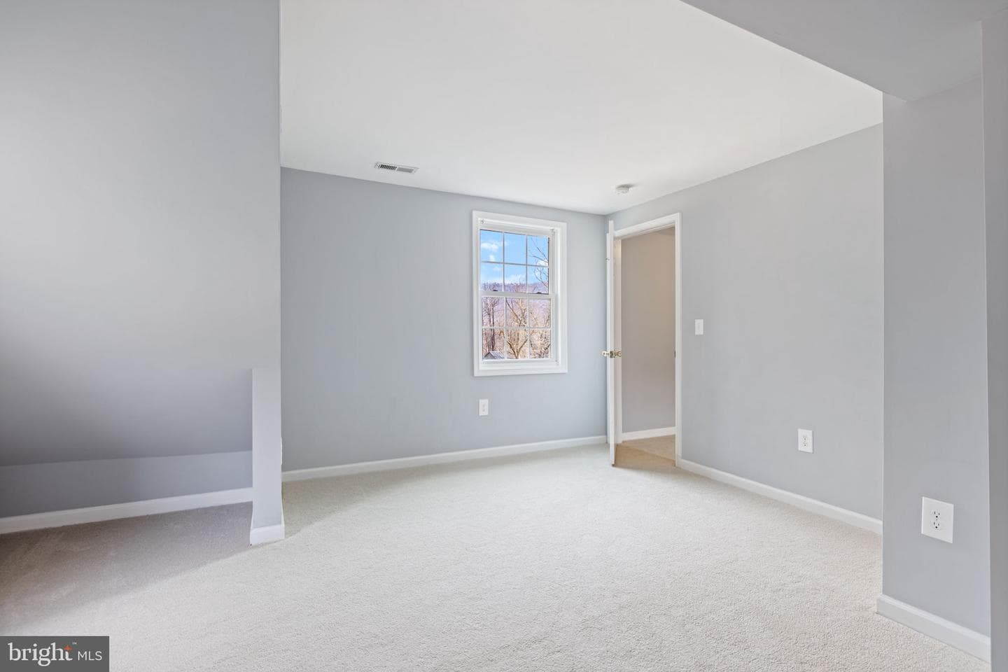 10966 Harpers Ferry Road photo 17