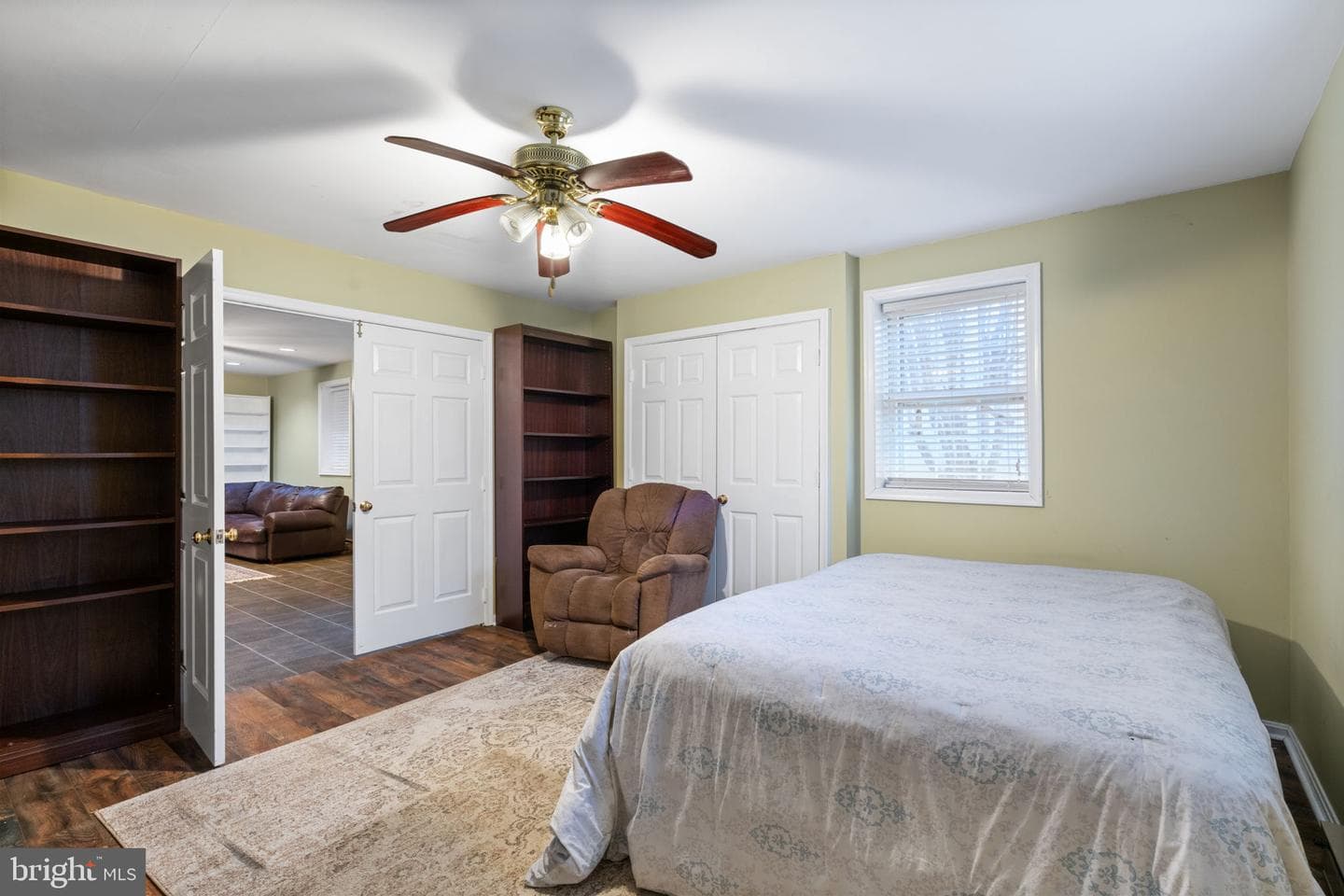 18379 Sydnor Hill Court photo 22