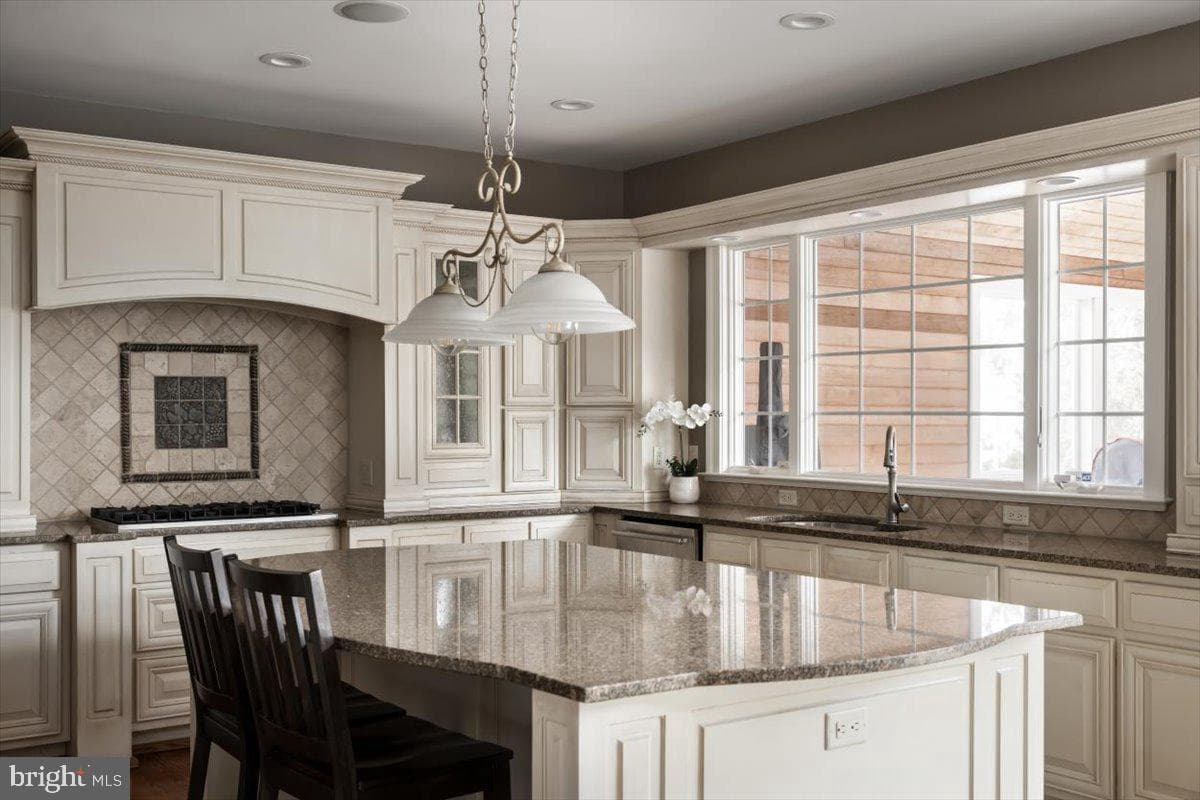 20988 Nightshade Place photo 13
