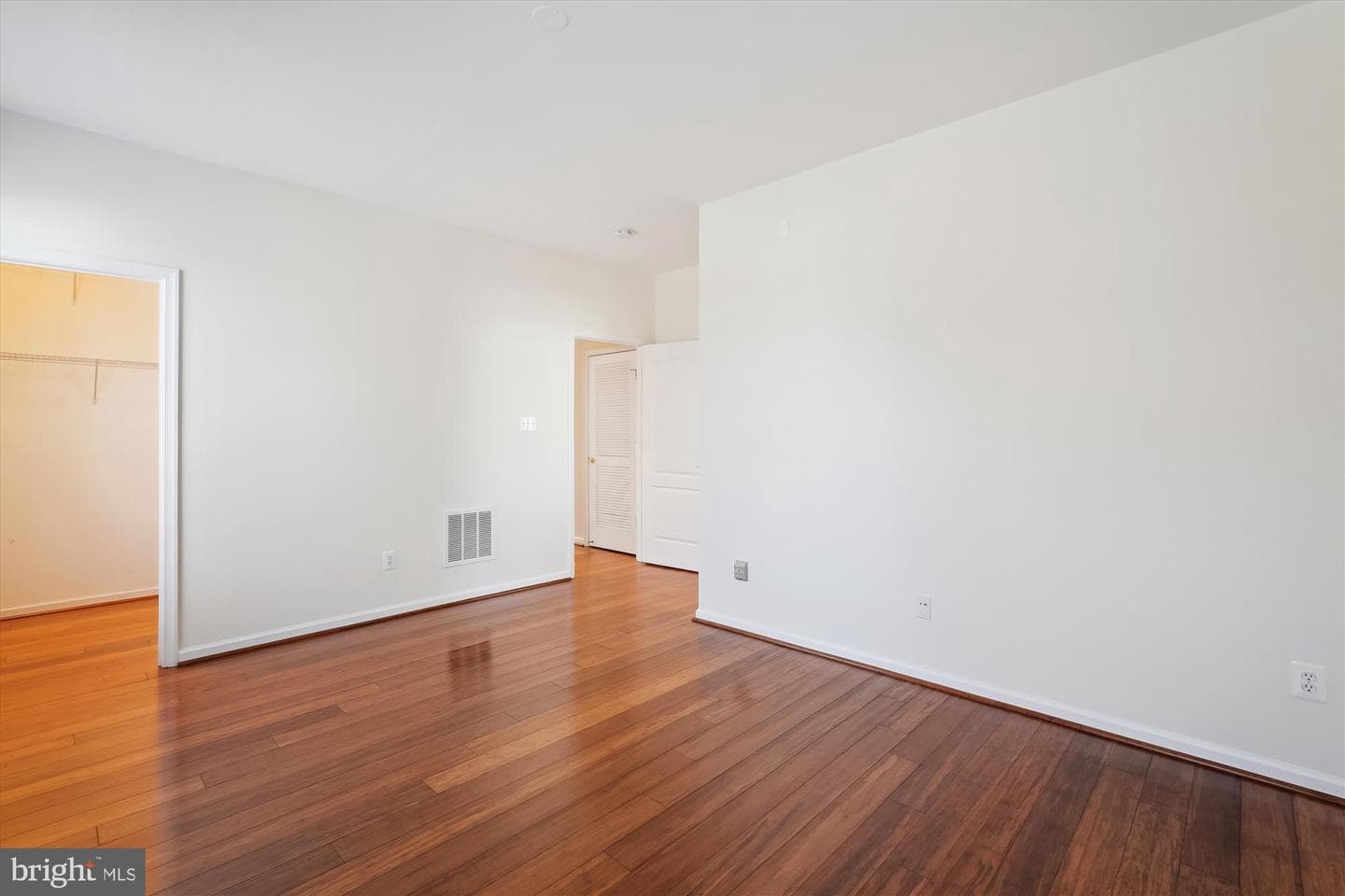 20570 Golden Ridge Drive photo 12