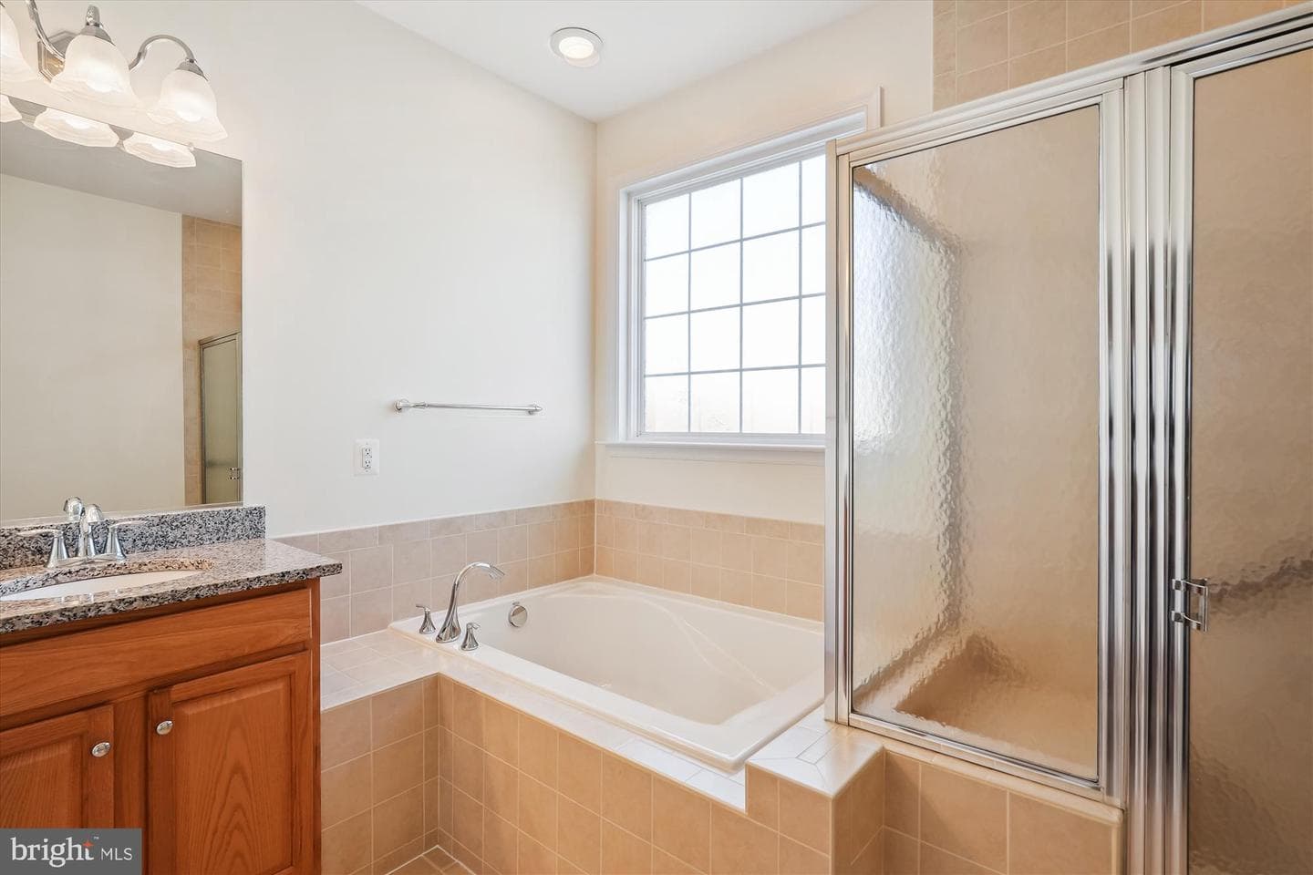 20570 Golden Ridge Drive photo 13