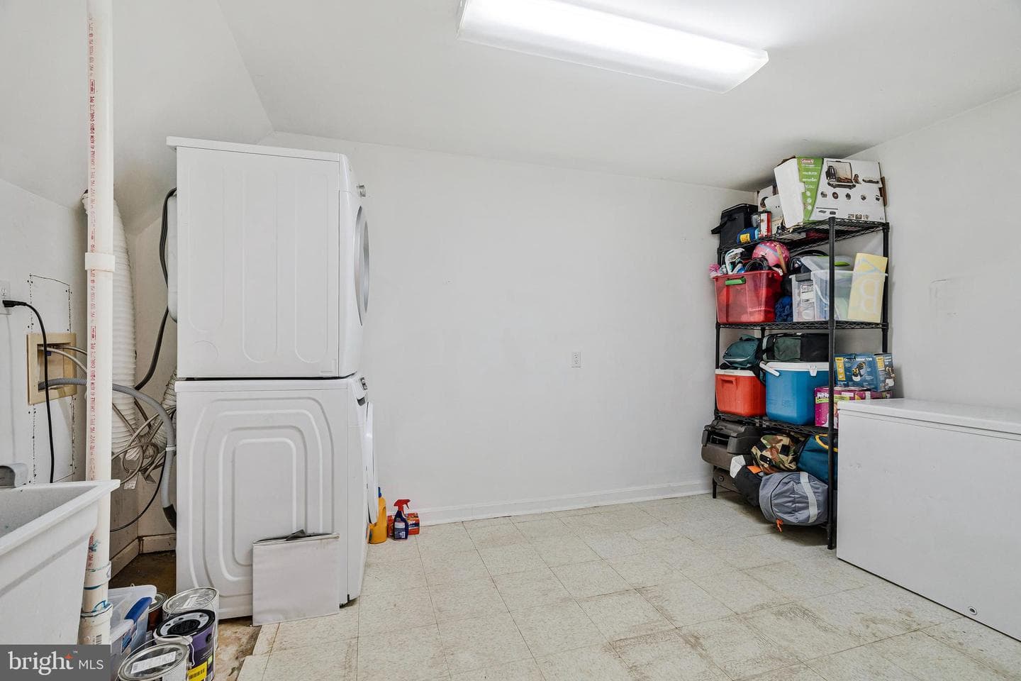 295 Chelmsford Court photo 25