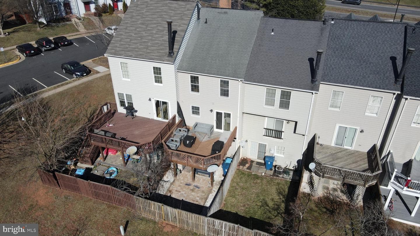 44069 Laceyville Terrace photo 33