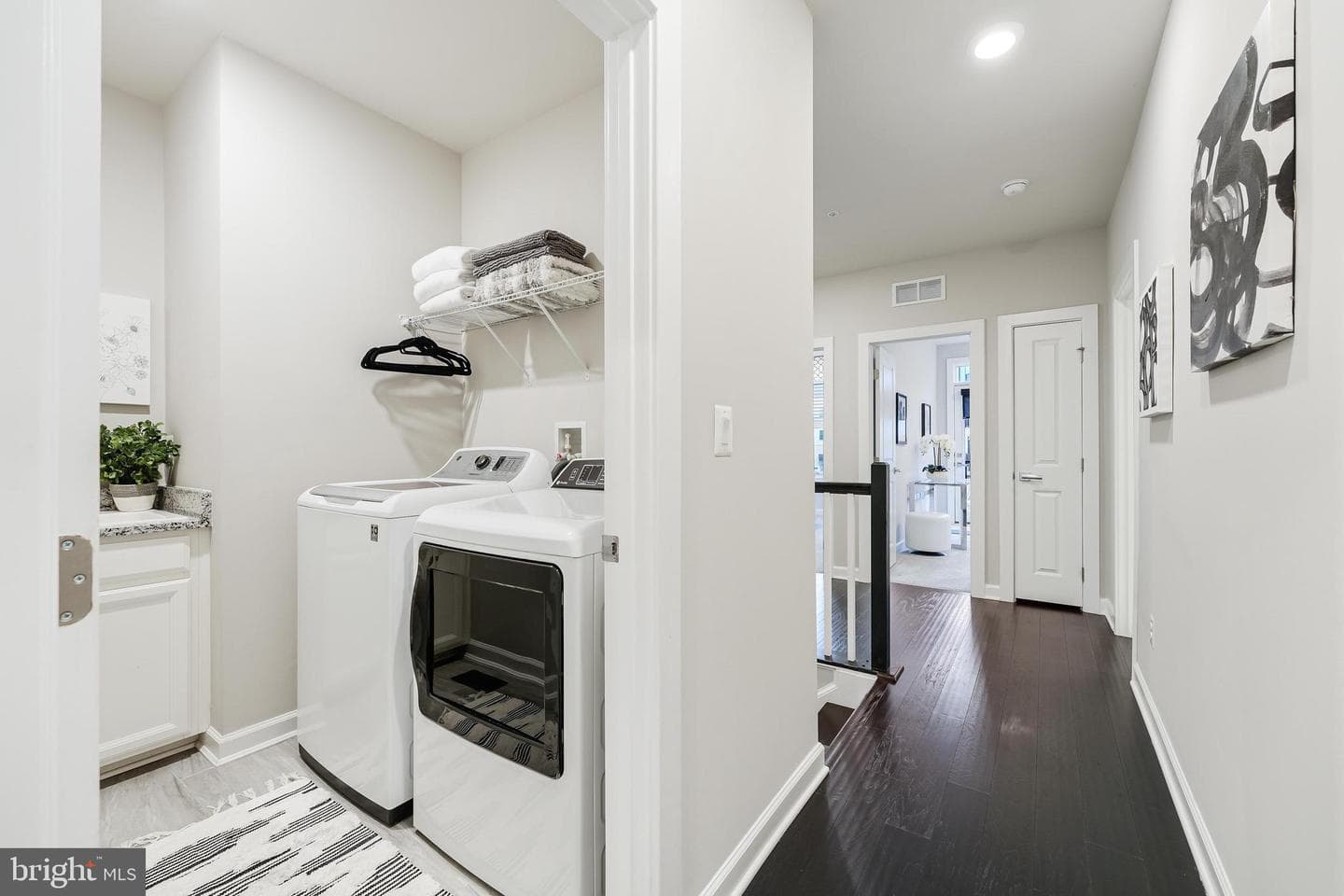 20464 Taft Terrace photo 21