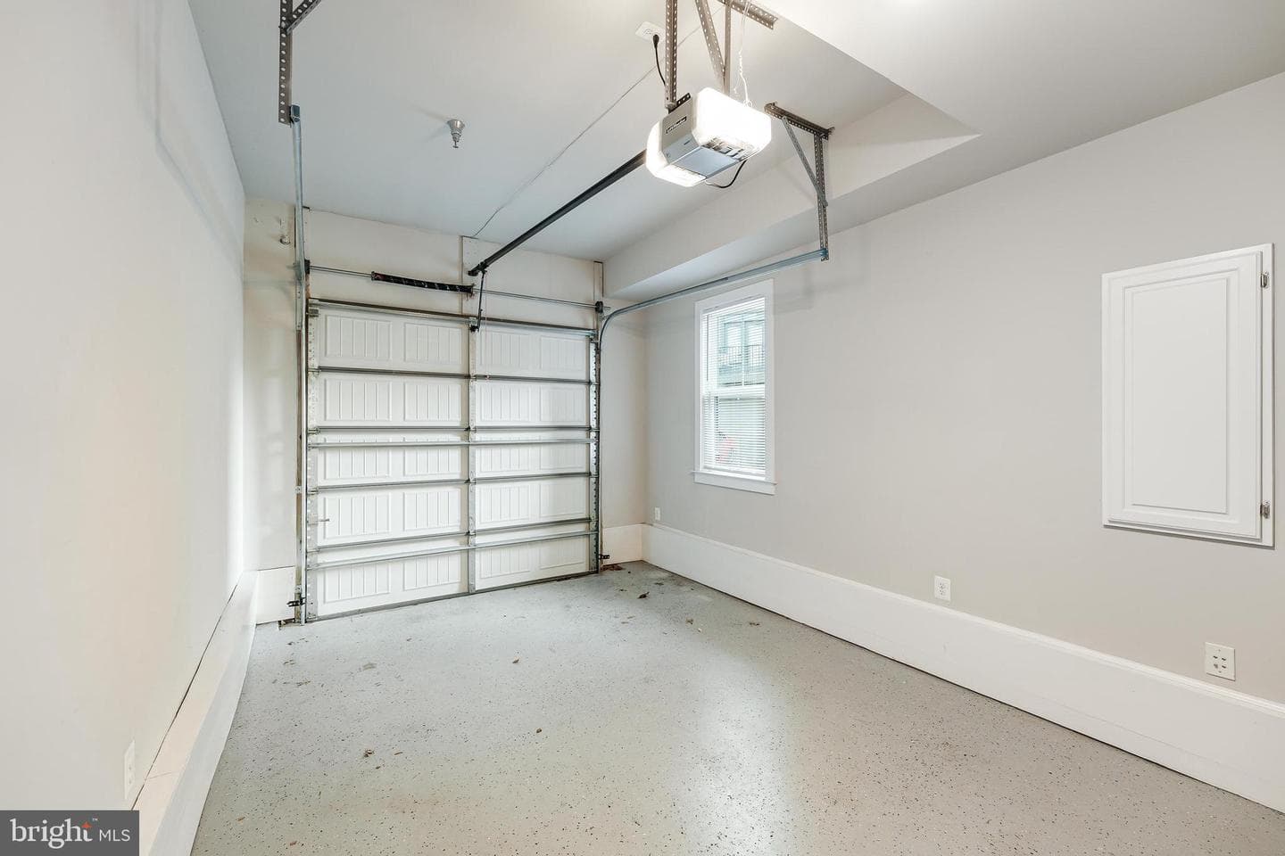 20464 Taft Terrace photo 24