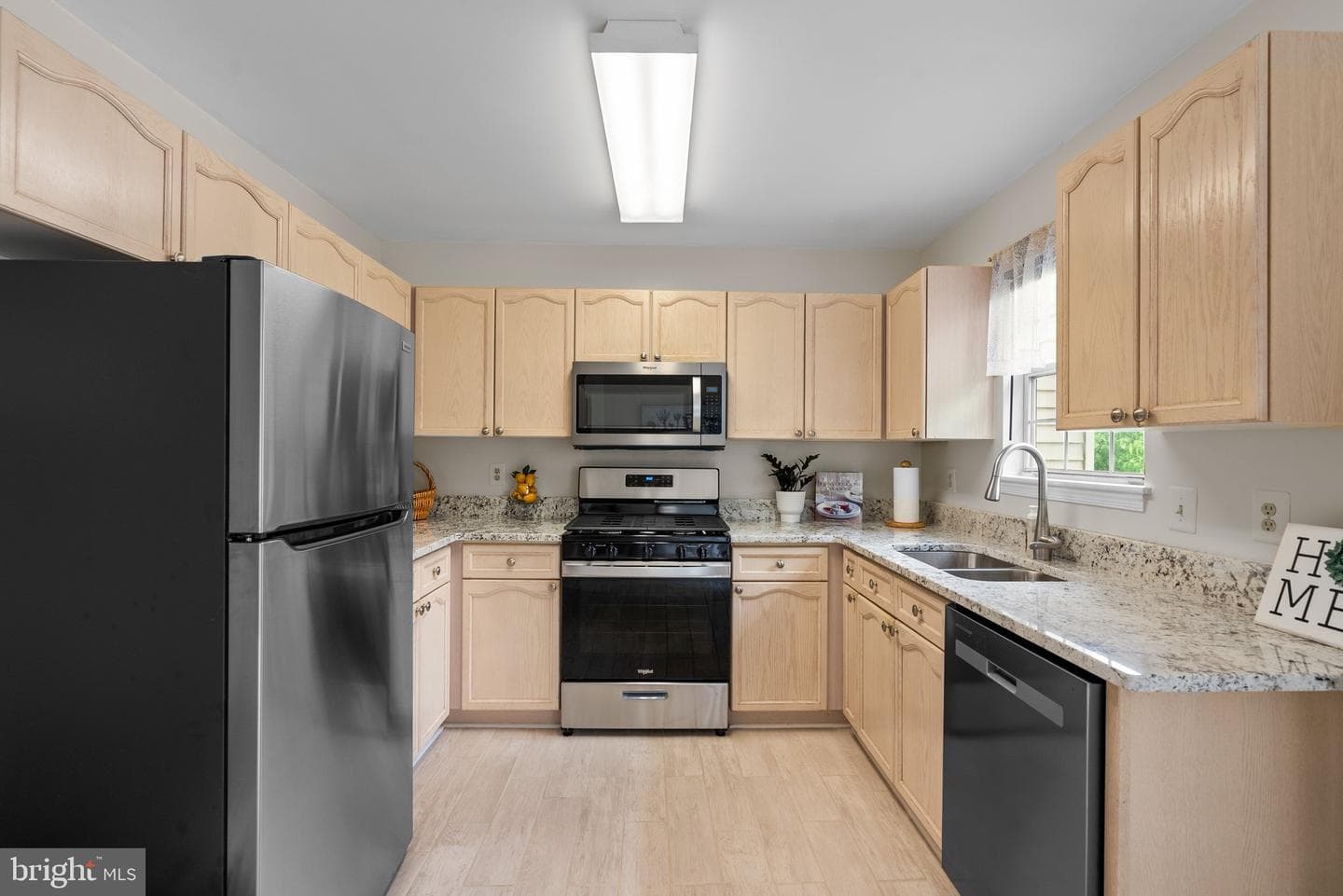 20829 Apollo Terrace photo 9