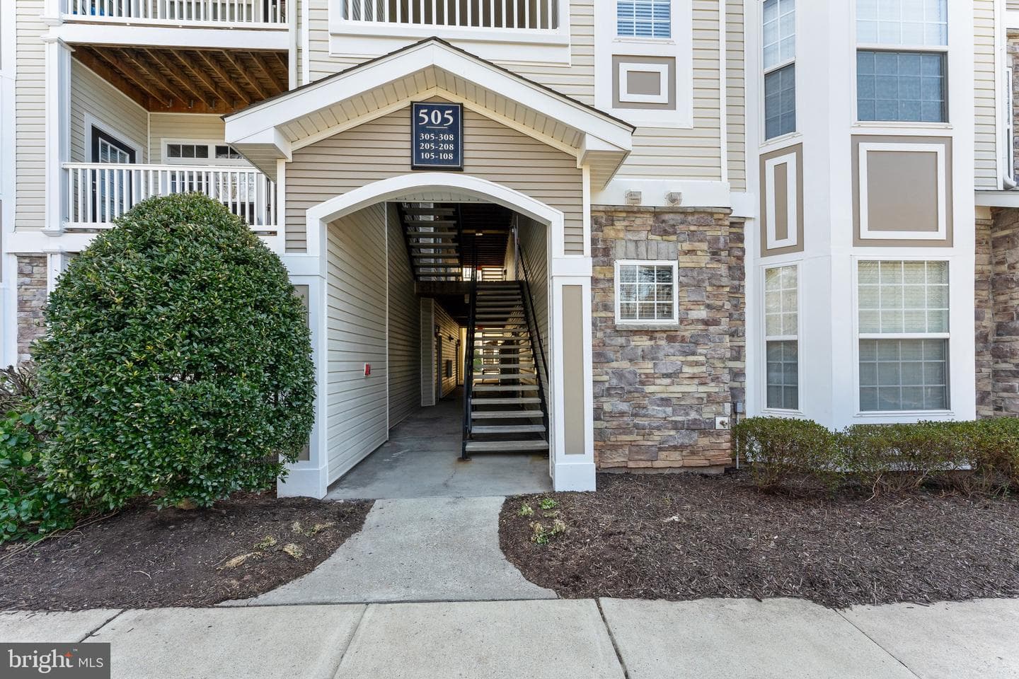 505 Sunset View Terrace SE #106 photo 4