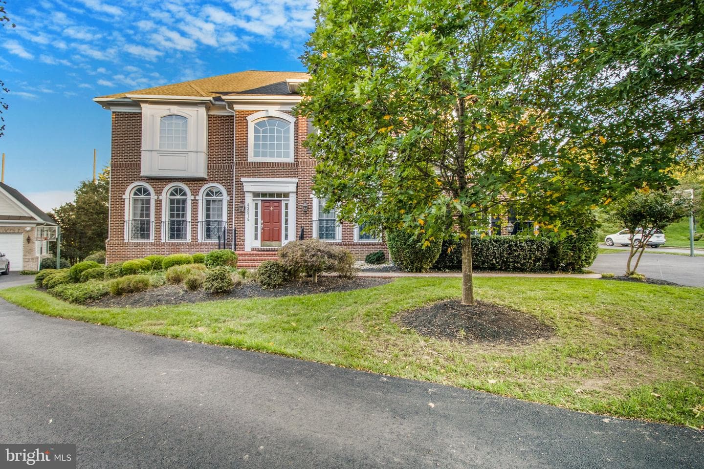 43515 Squirrel Ridge Place photo 3