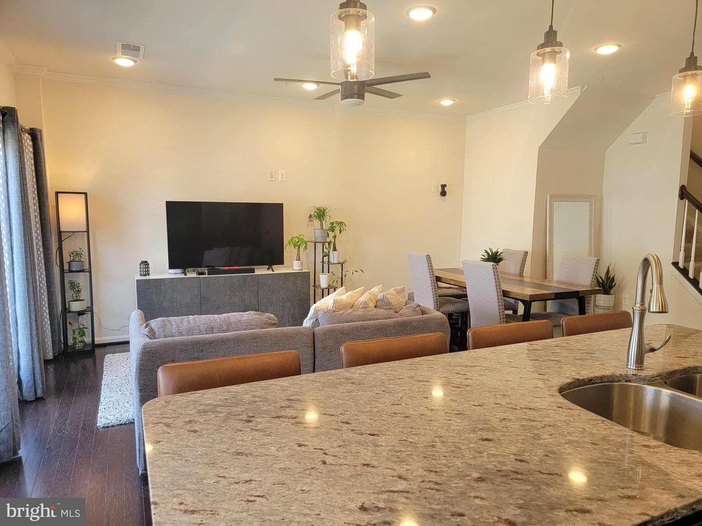 42043 Berkley Hill Terrace photo 19