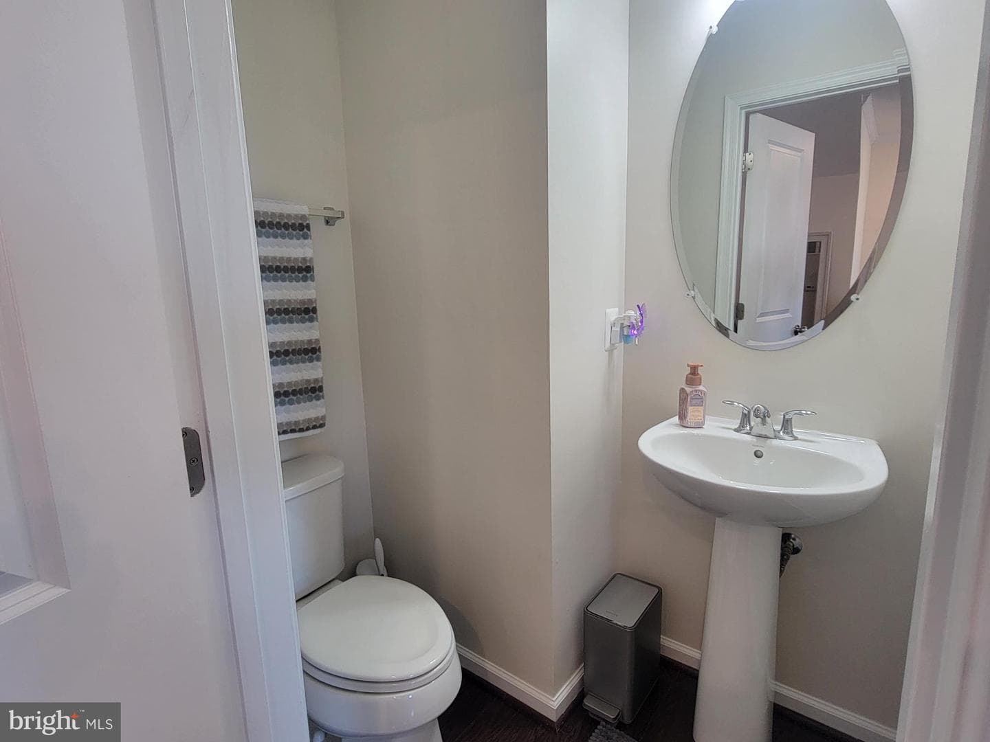 42043 Berkley Hill Terrace photo 24