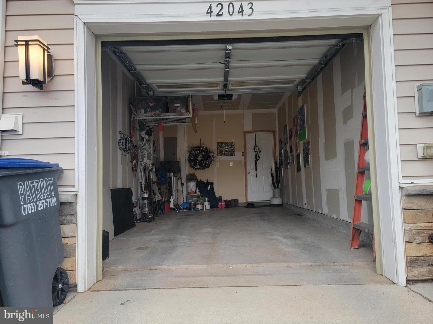 42043 Berkley Hill Terrace photo 36