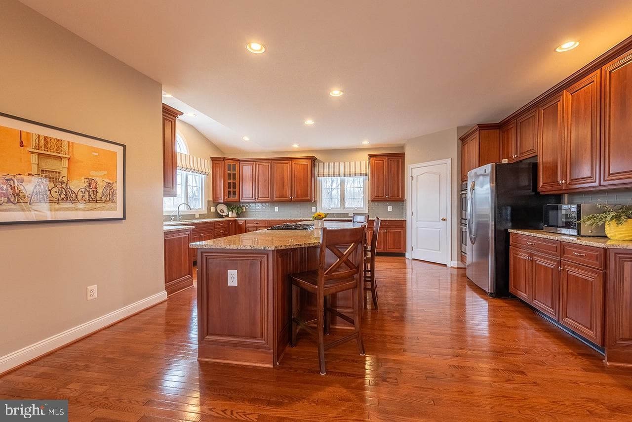 41030 Canongate Drive photo 35