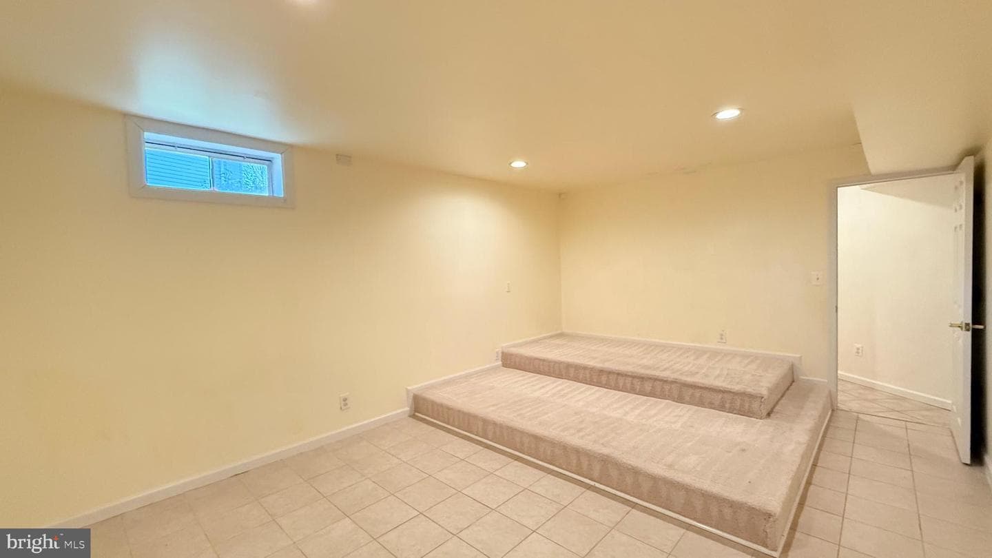 43346 Earls Court photo 32