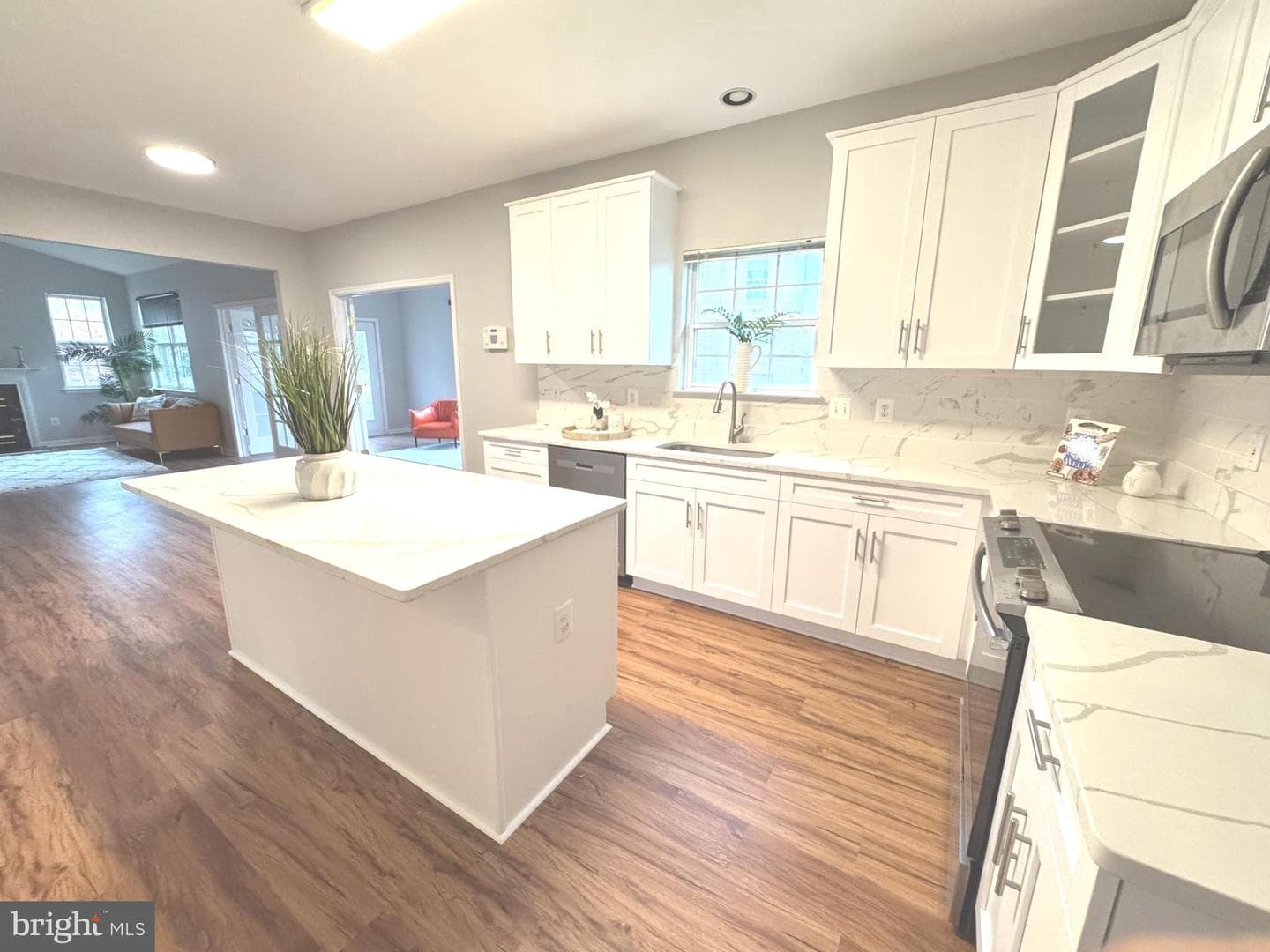 43346 Earls Court photo 8