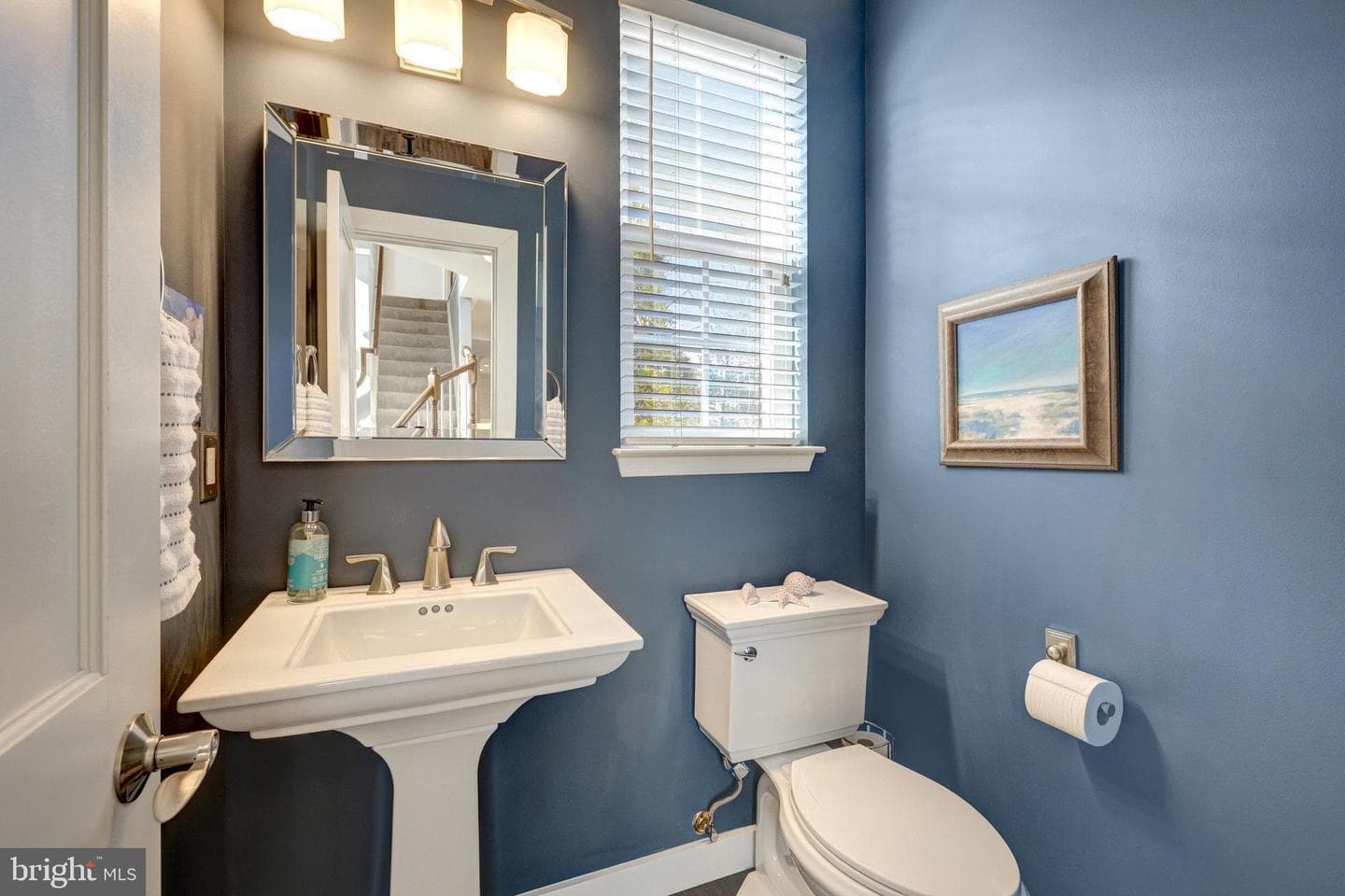 21418 Plymouth Place photo 11