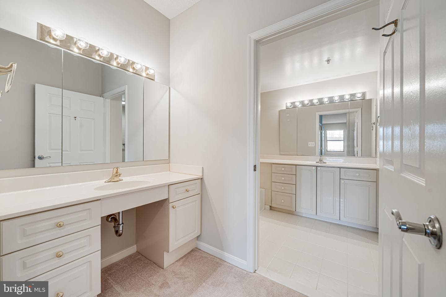 19360 Magnolia Grove Square #207 photo 12