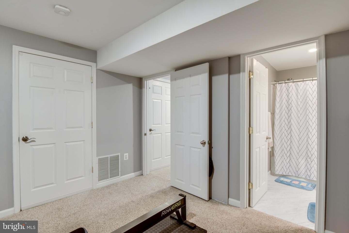 46824 Lawnes Creek Terrace photo 22