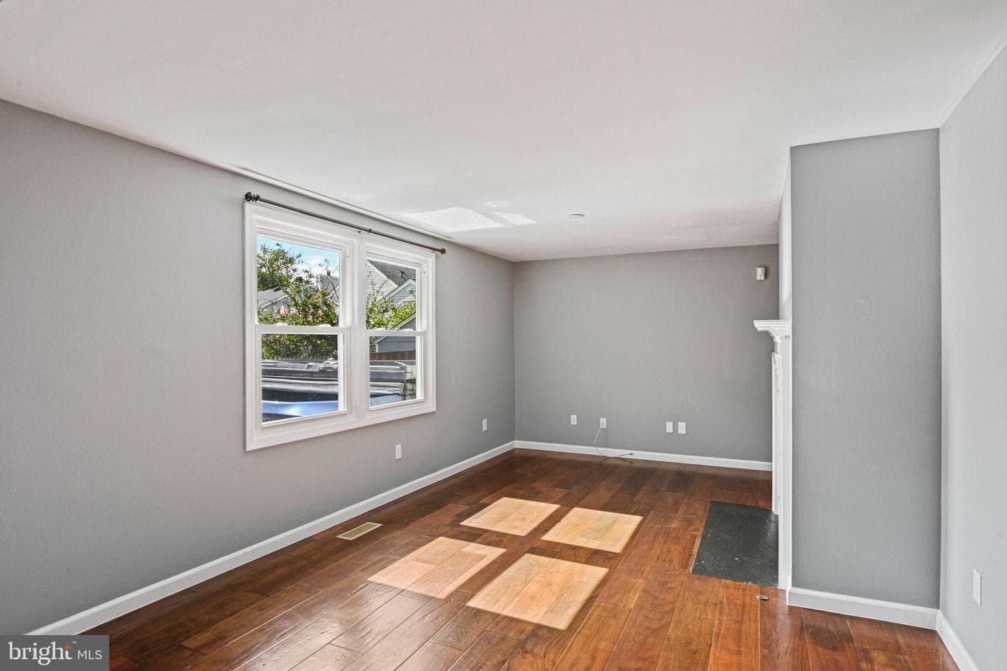 73 S Cottage Road photo 16