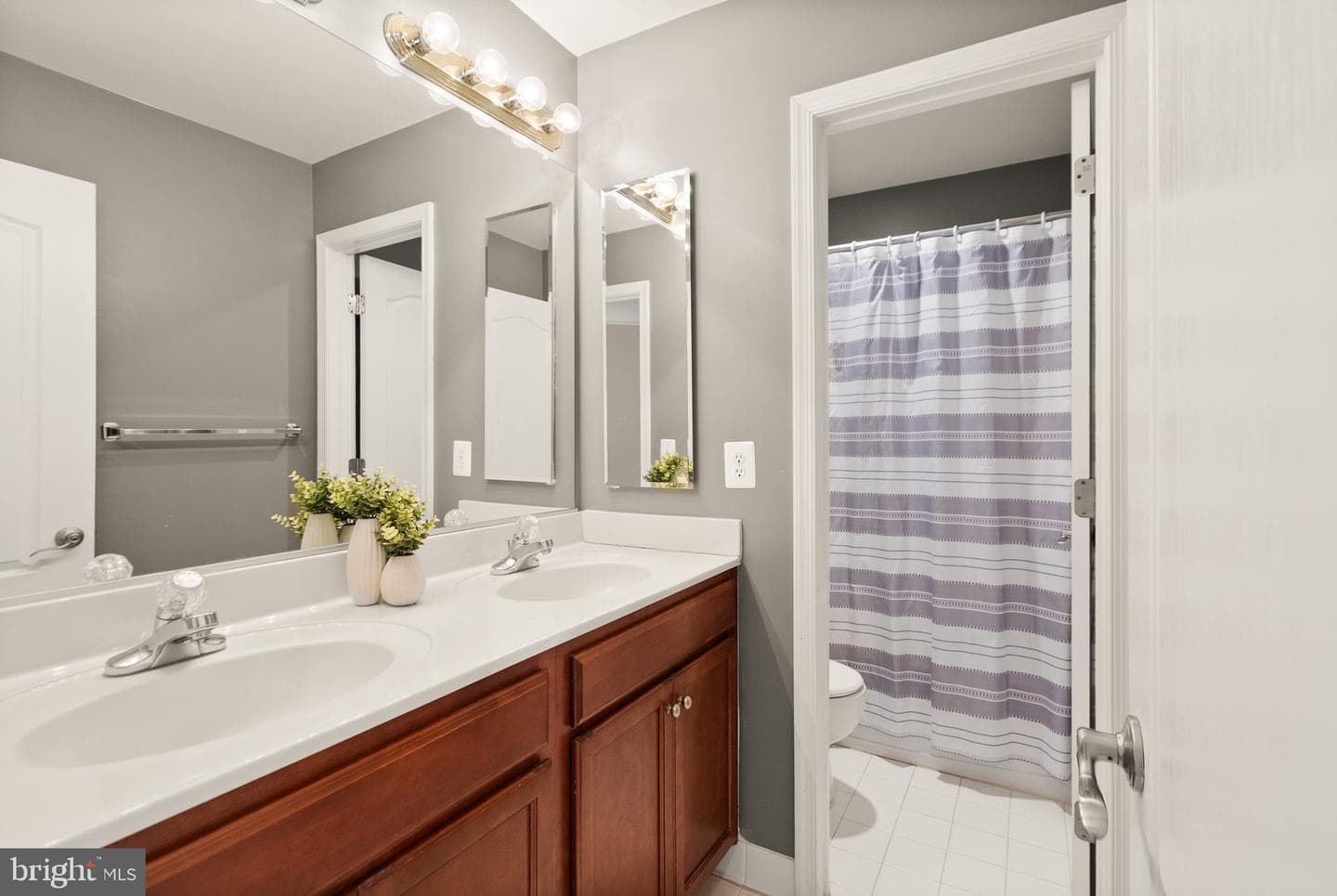 24973 Devonian Drive photo 28