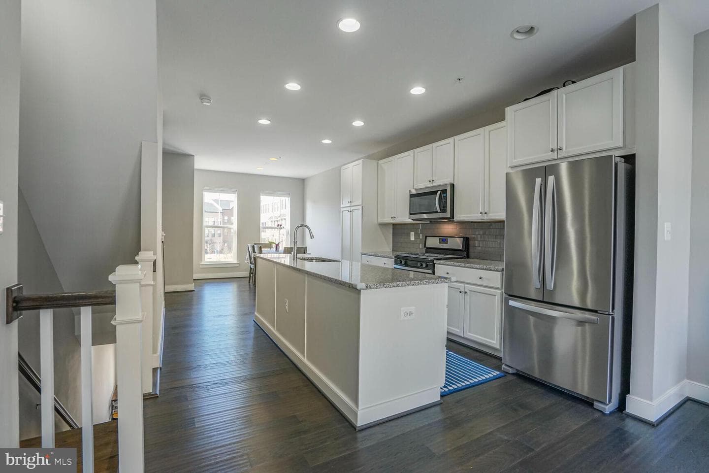 23020 Lavallette Square photo 6