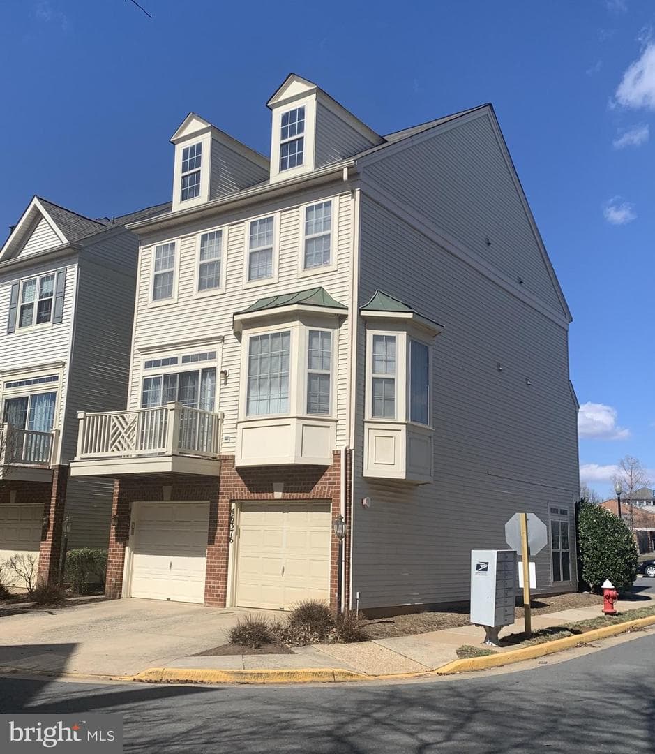 46378 Monocacy Square #86 photo 2