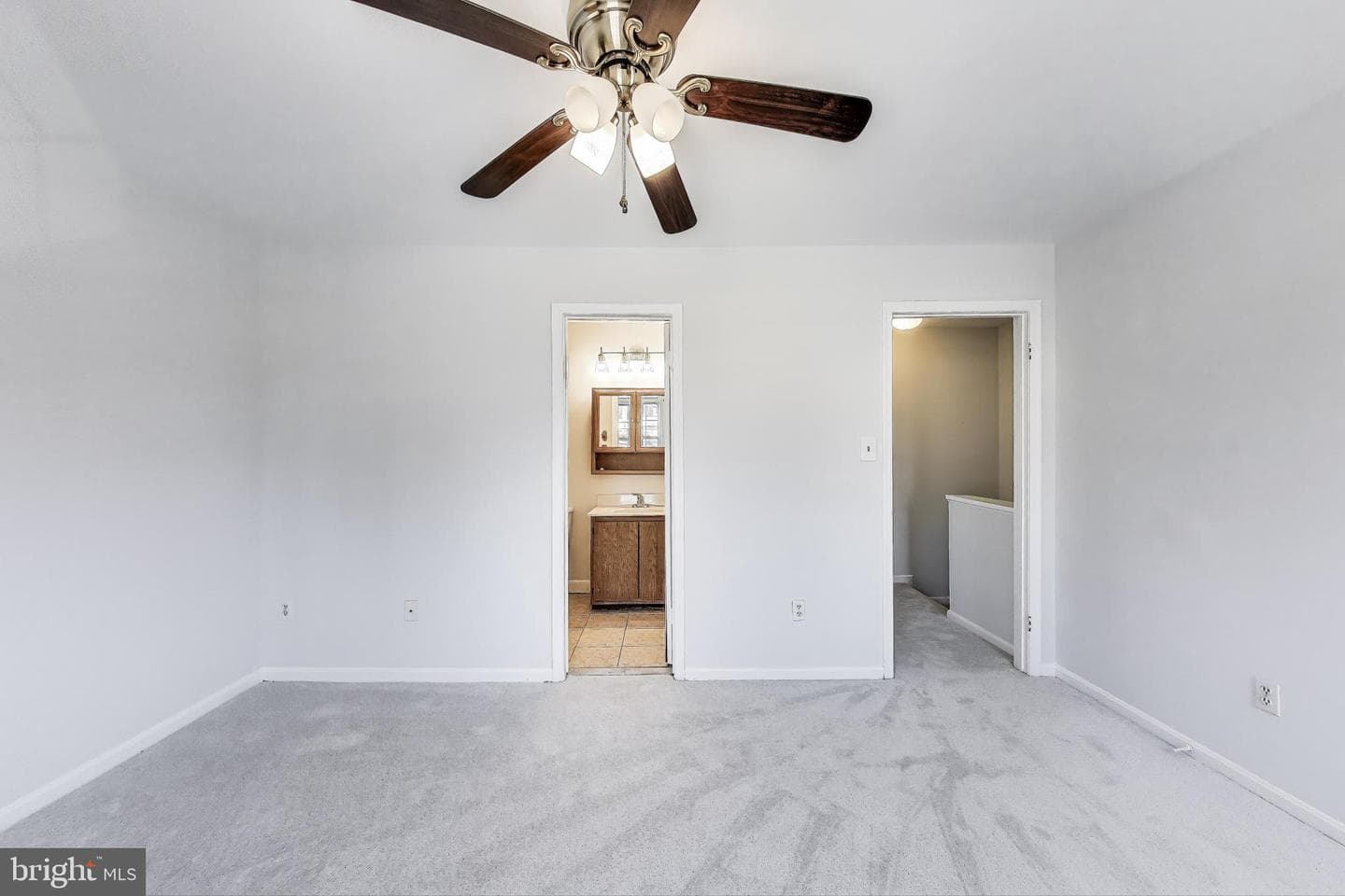 103 Sherwood Court #4 photo 13