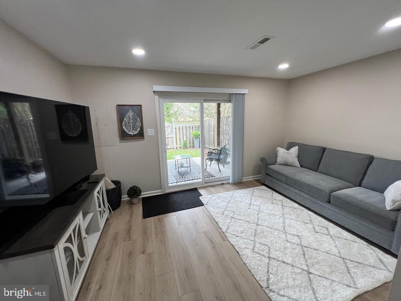 20202 Foothill Terrace photo 24