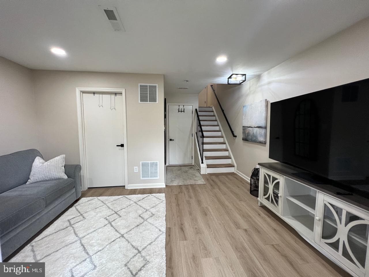 20202 Foothill Terrace photo 25
