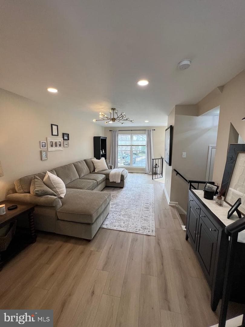 20202 Foothill Terrace photo 6