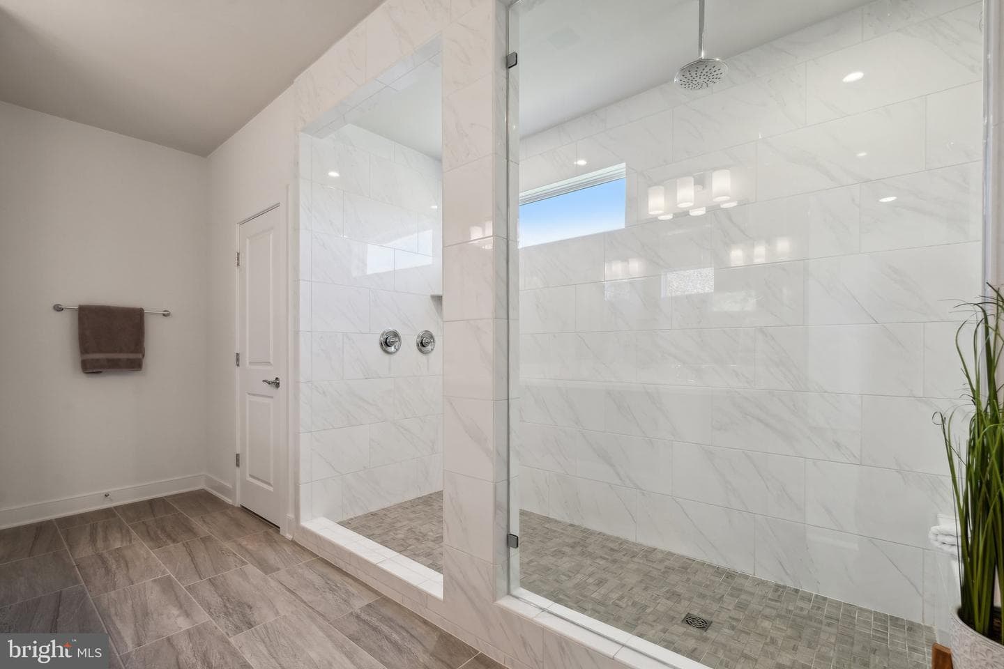26535 Henry Hill Drive photo 23