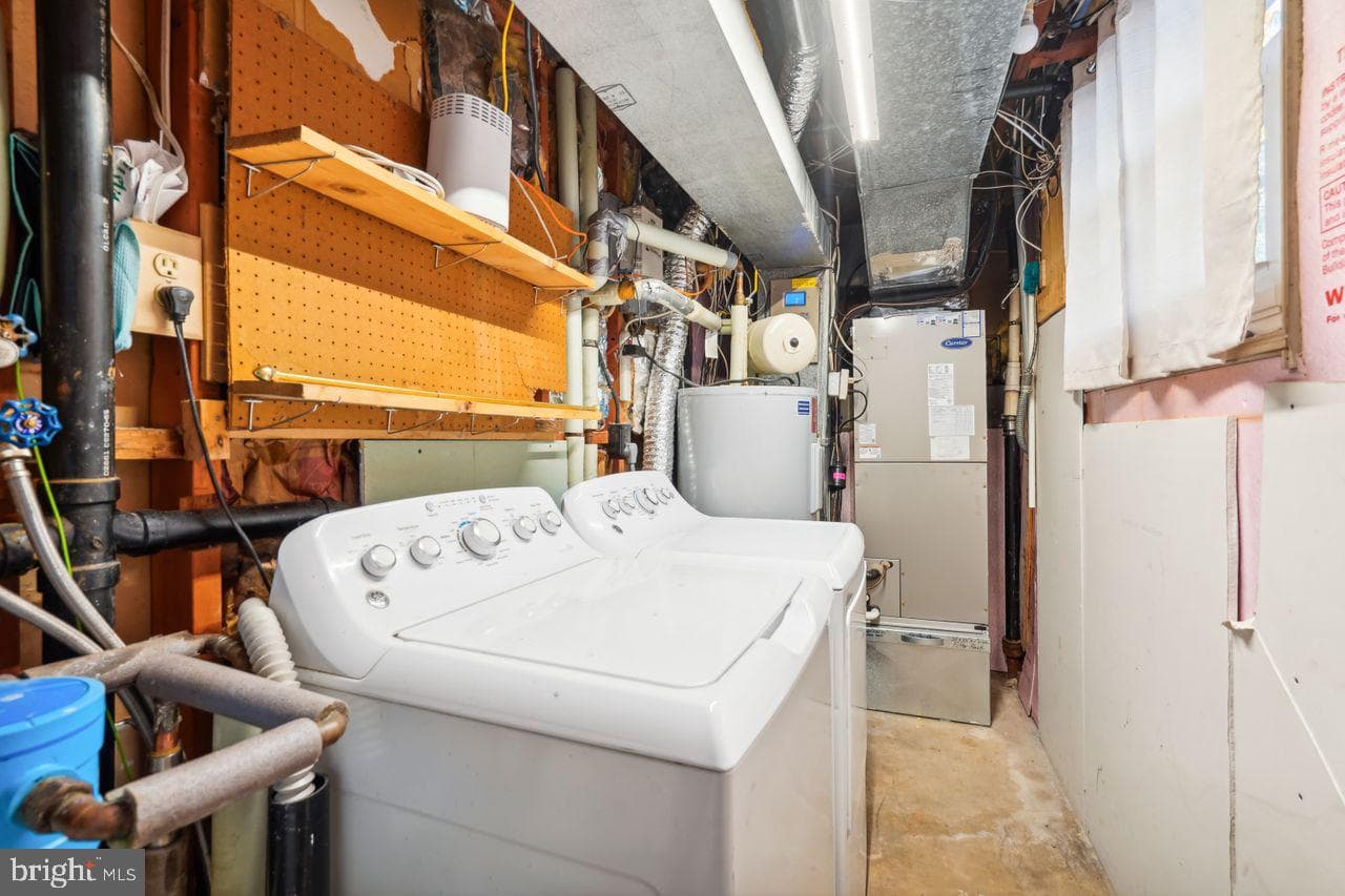 1105 E Holly Avenue photo 35