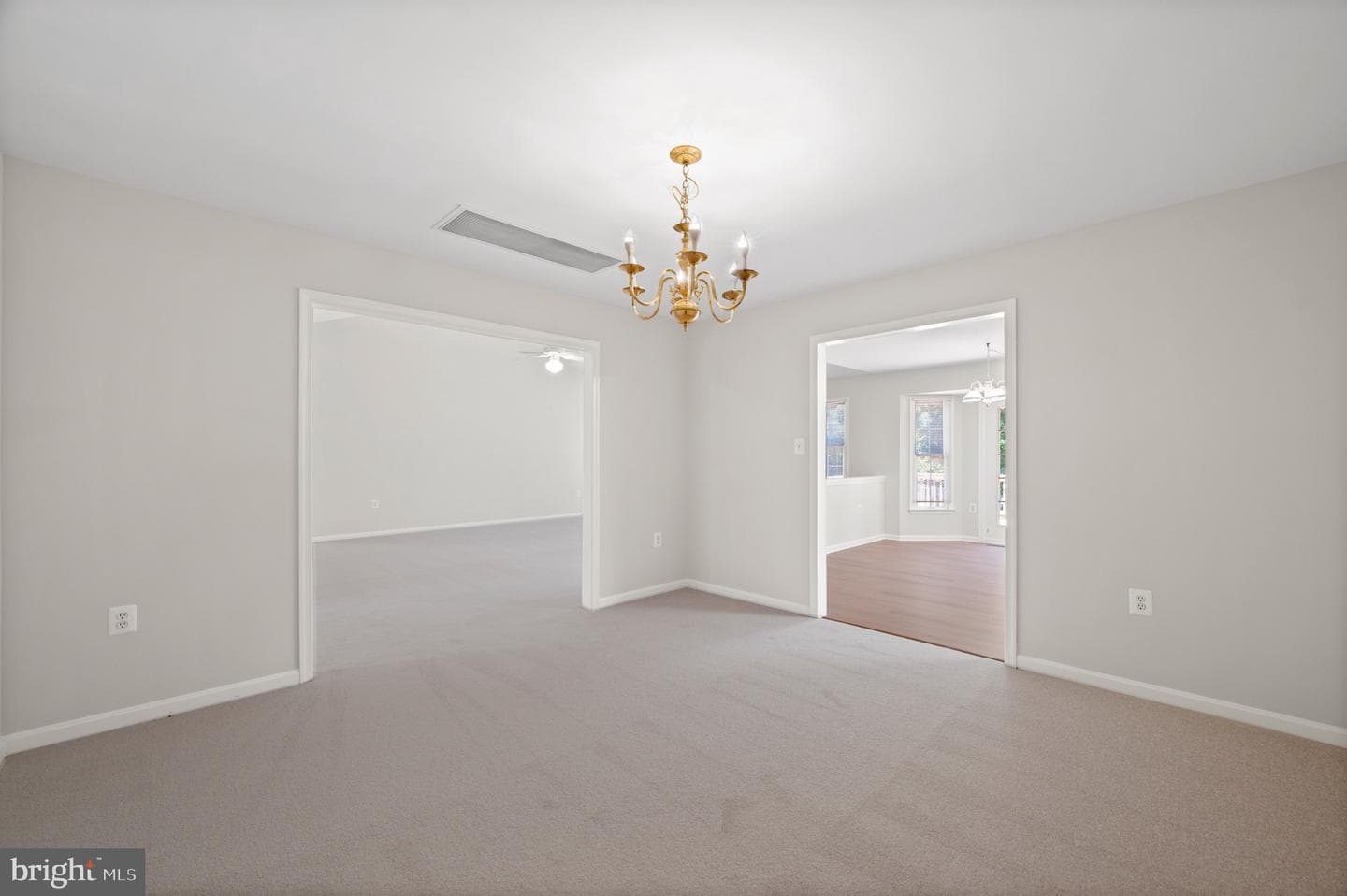 208 Cranbrook Drive NE photo 22