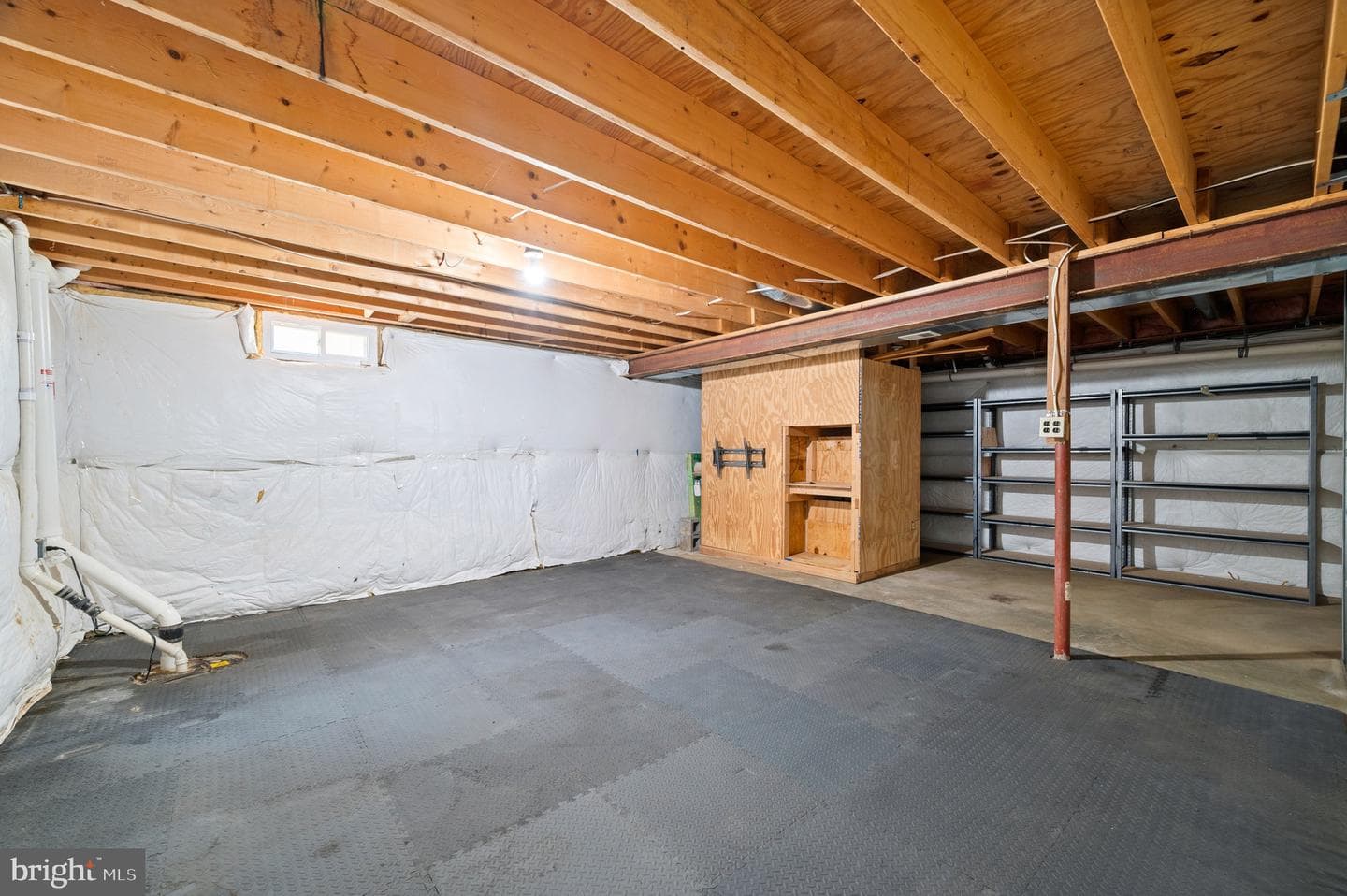208 Cranbrook Drive NE photo 57
