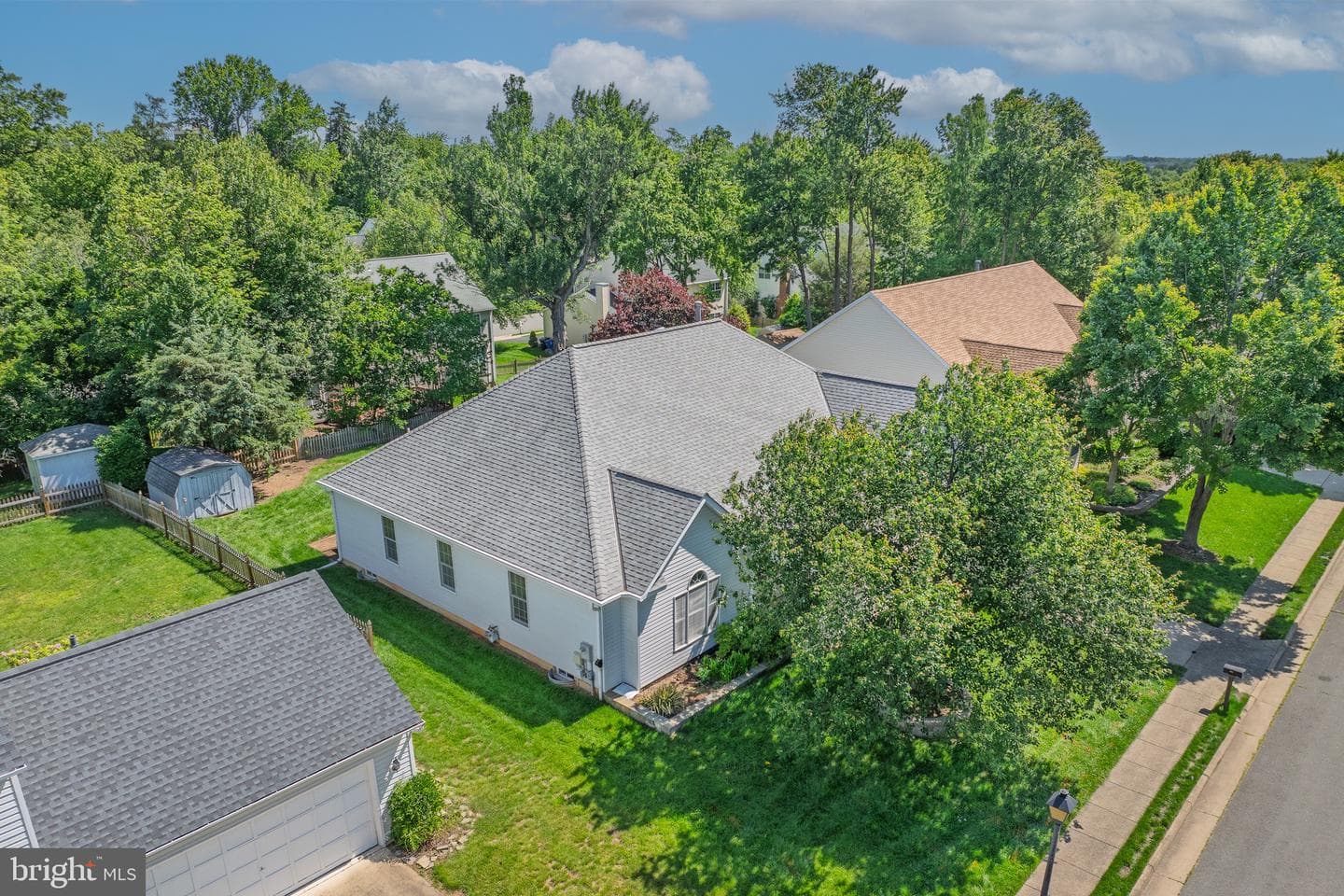 208 Cranbrook Drive NE photo 77