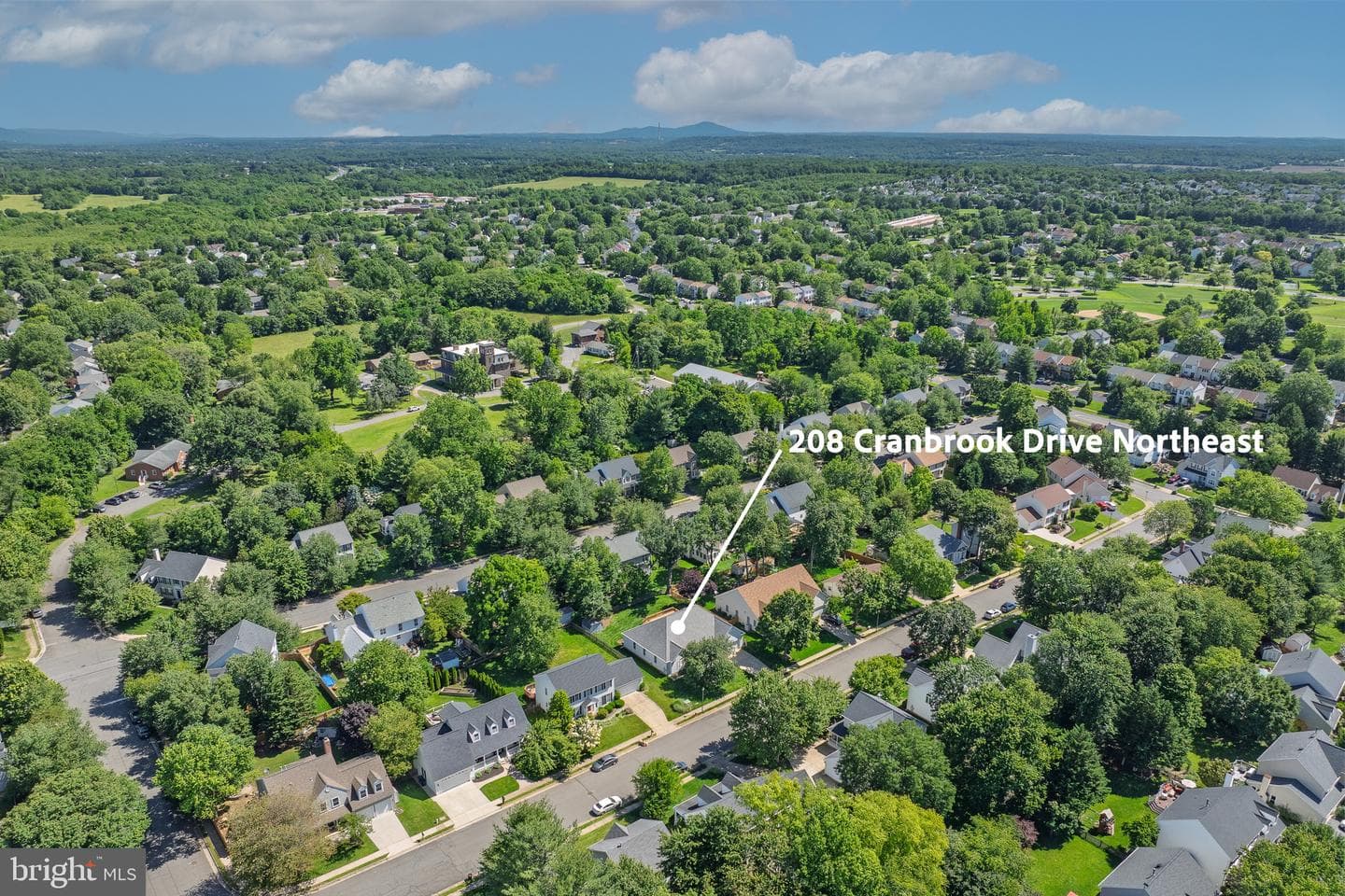 208 Cranbrook Drive NE photo 82