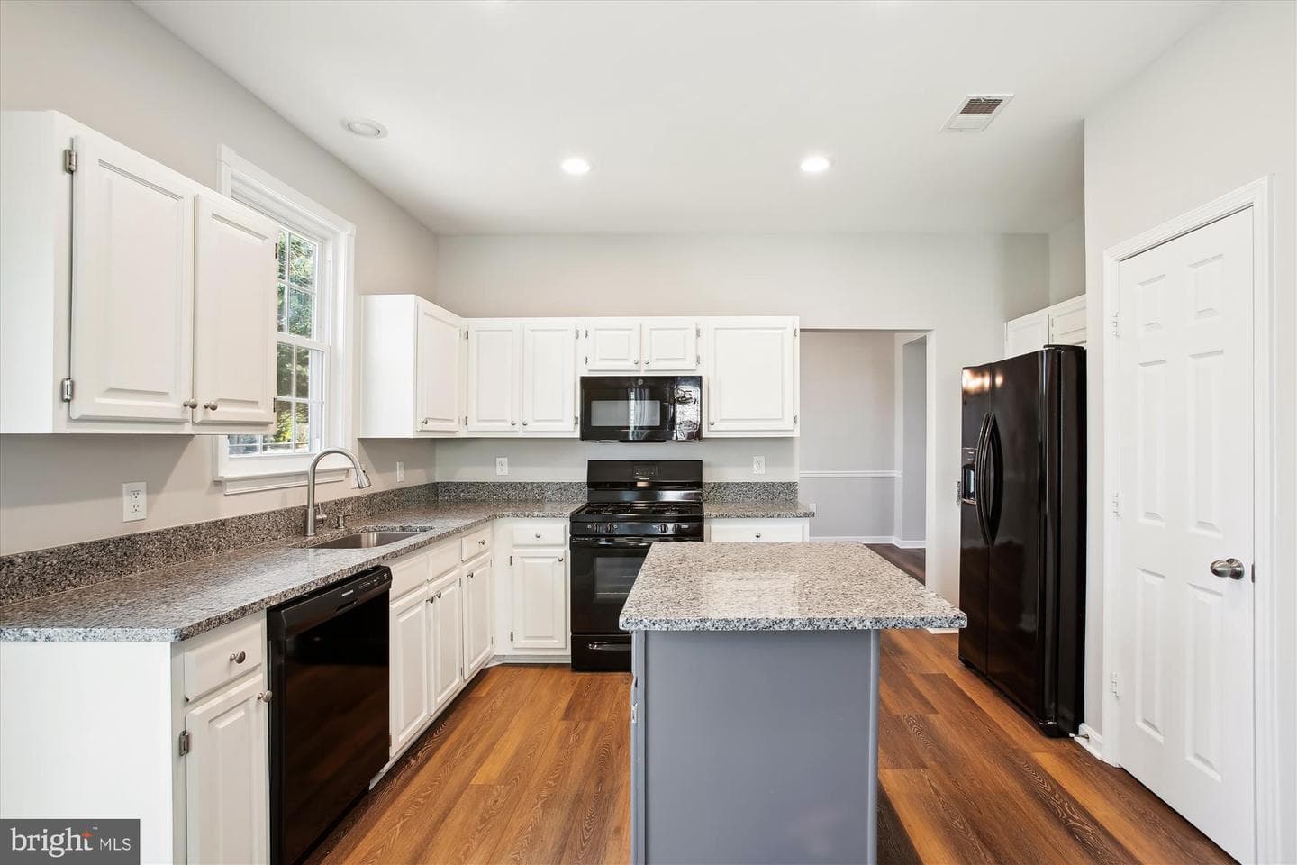 46564 Whitechapel Way photo 10