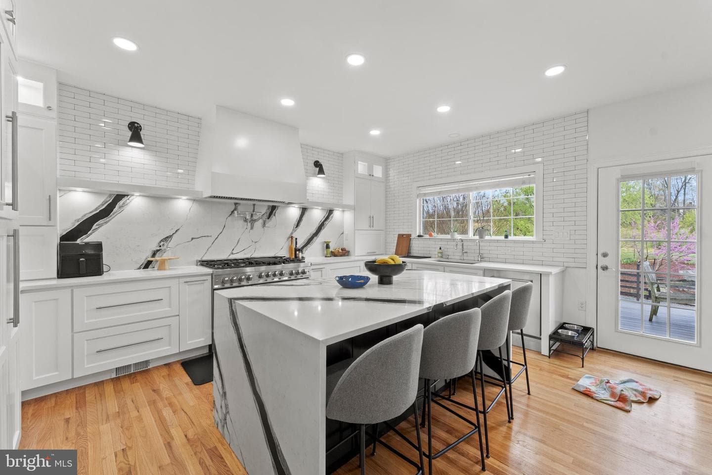 36494 Winding Oak Place photo 21