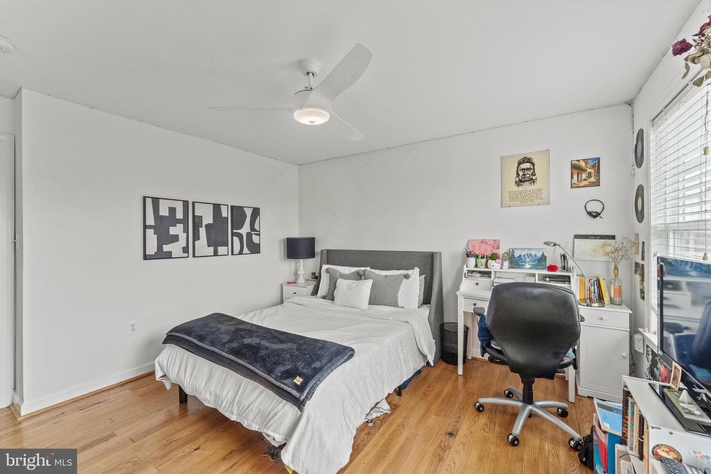 36494 Winding Oak Place photo 31