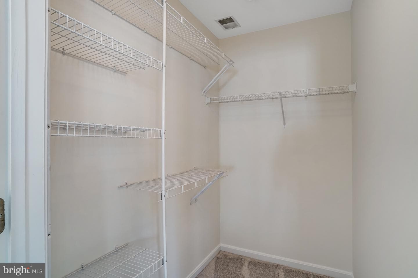 45608 Iron Horse Terrace photo 34
