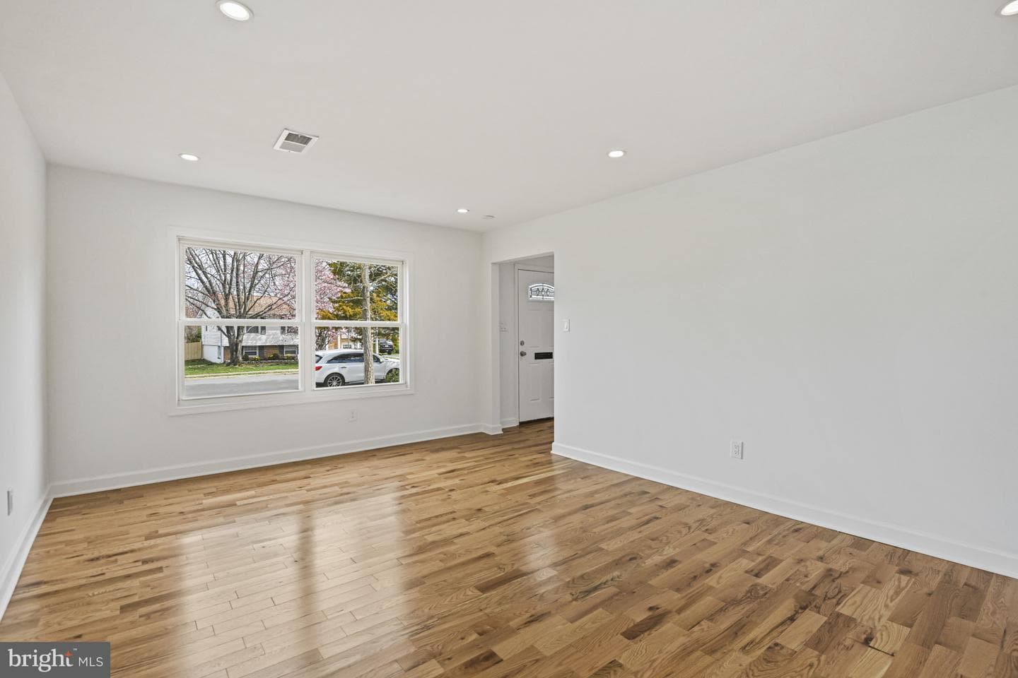605 N York Road photo 21