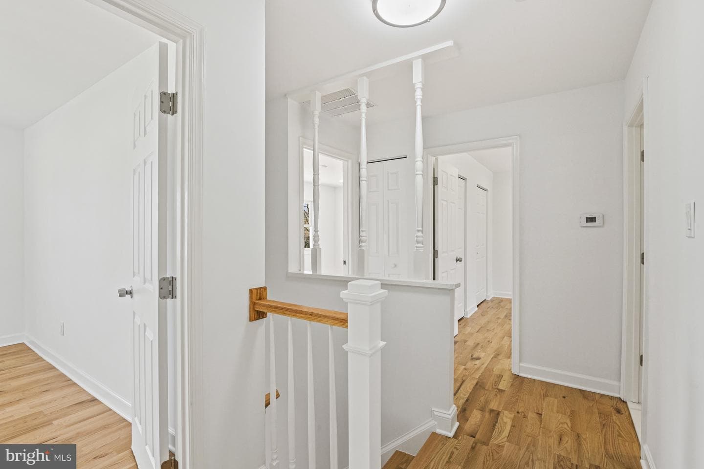 605 N York Road photo 27