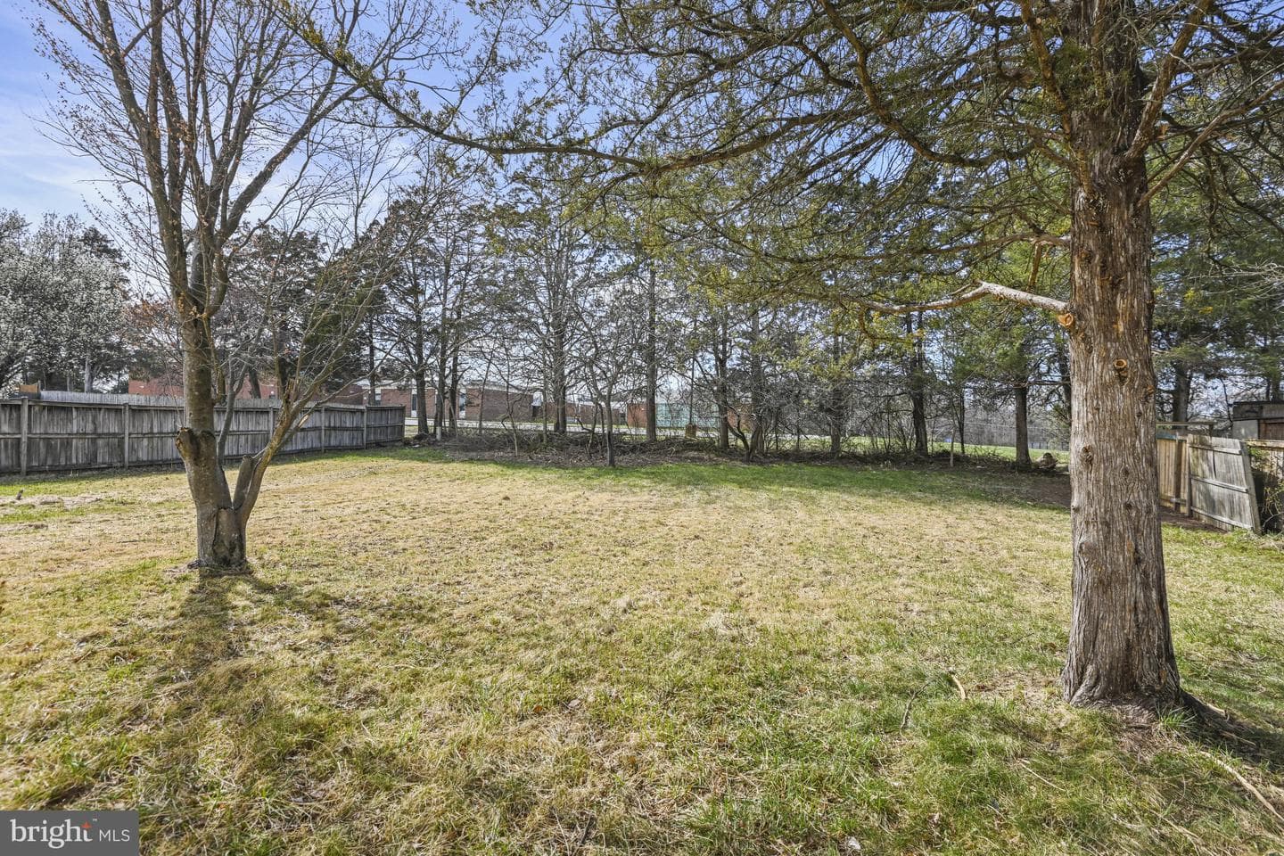 605 N York Road photo 43