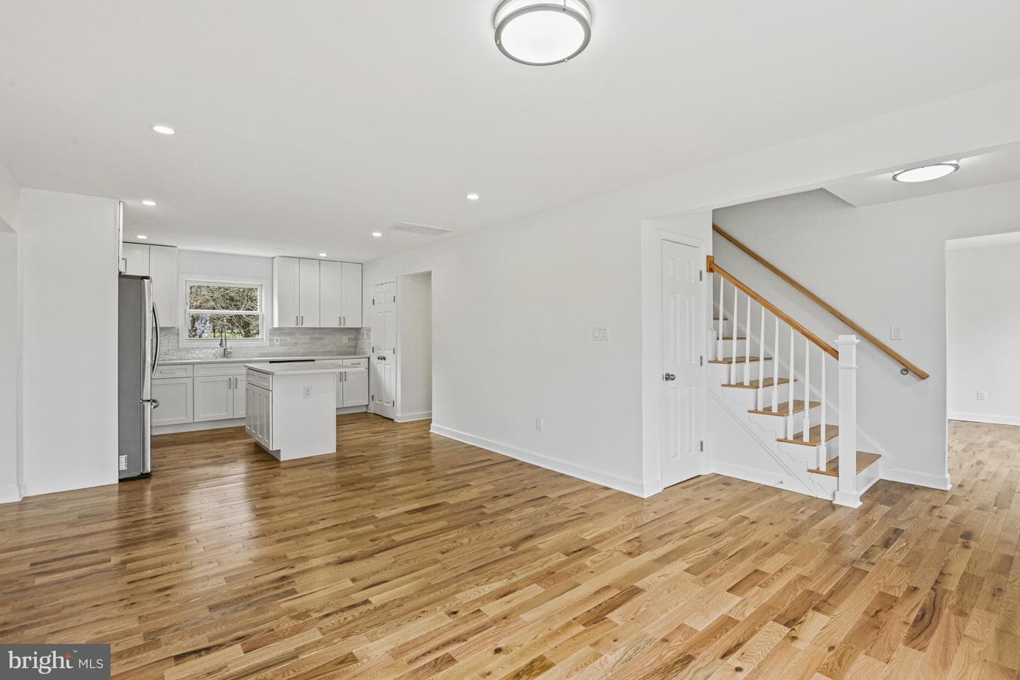 605 N York Road photo 5