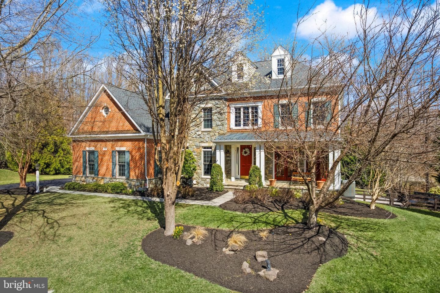 24158 Dark Hollow Circle photo 3
