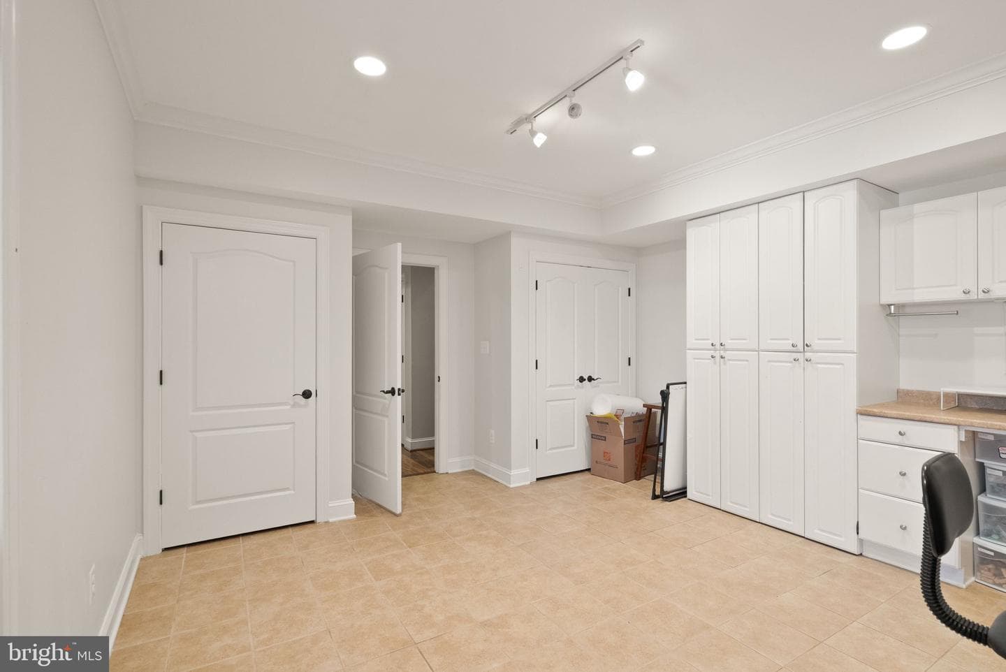 24158 Dark Hollow Circle photo 79