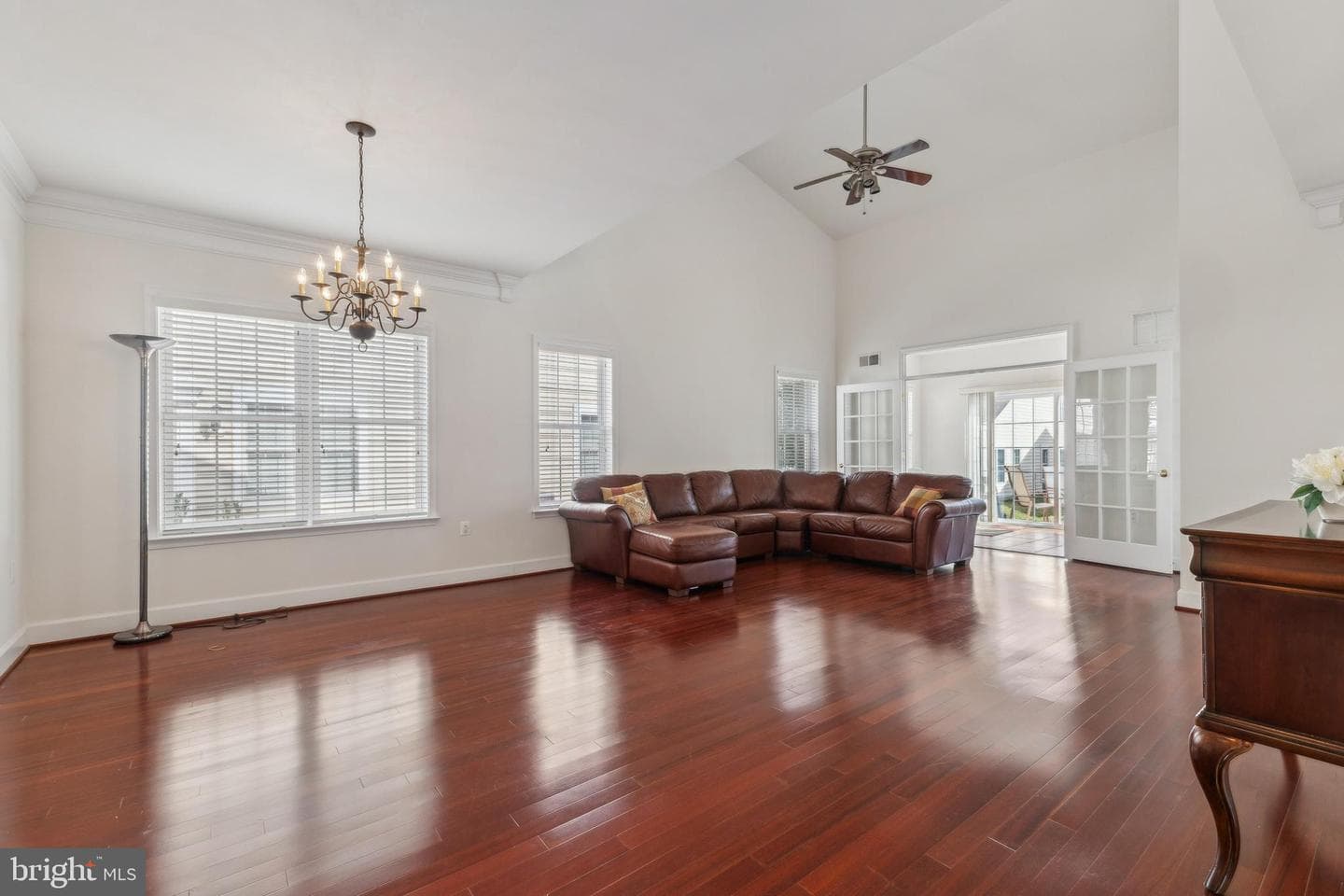 44446 Oakmont Manor Square photo 5
